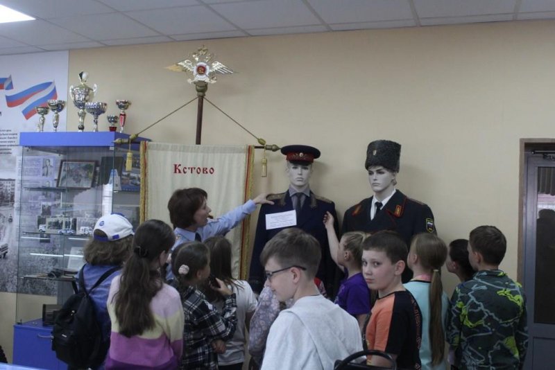 Кстовский полицейский музей истории проводит профориентационную работу среди школьников